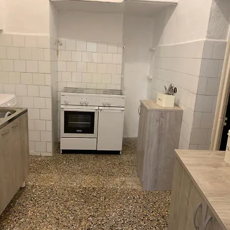 D'ospina Apartman